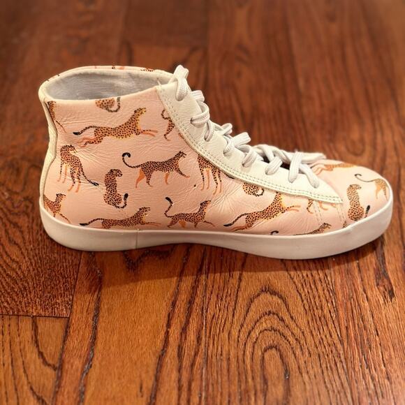 OTBT Women's 7 Hologram High Top Sneakers Cheetah Leather Sustainable Washable - Picture 4 of 11